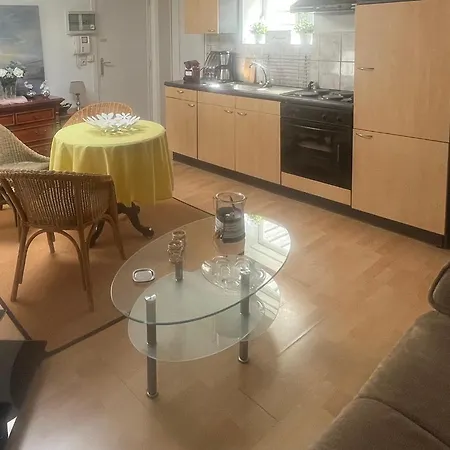 아파트 2 Person Apartment Close To Station Nightlife Casino Beach Resto Shops *